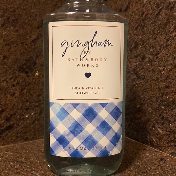 🔹2-pc Set “Gingham” BBW Collection, Fragrance Mist & Shower Gel, Gift Wrap, NWT - Picture 5 of 8